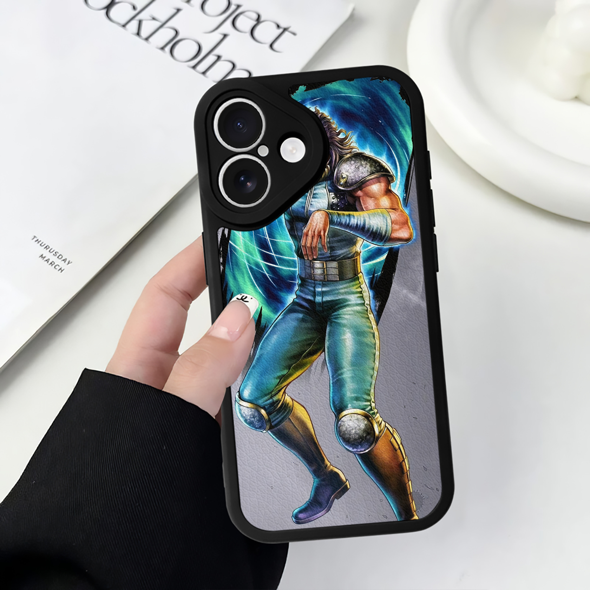 （画像用） 北斗の拳 Fist of the North Star 【iPhone 16シリーズ対応】シリコンスマホケース（レザー調） 材質：シリコン